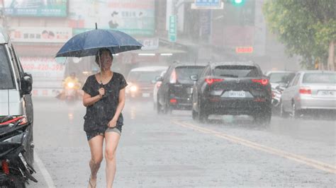 雨來了